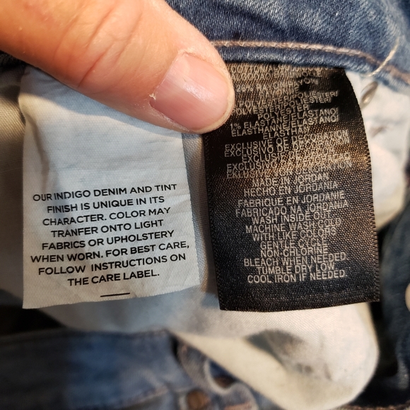 Jones of New York Lexington cuffed capri jeans - Picture 2 of 6